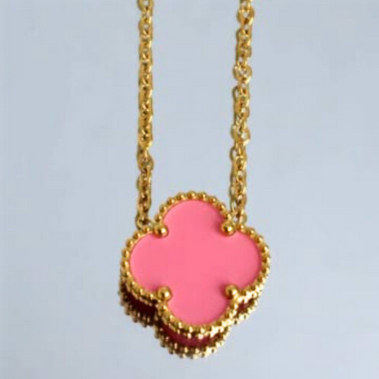 Essence Single Clover Necklace